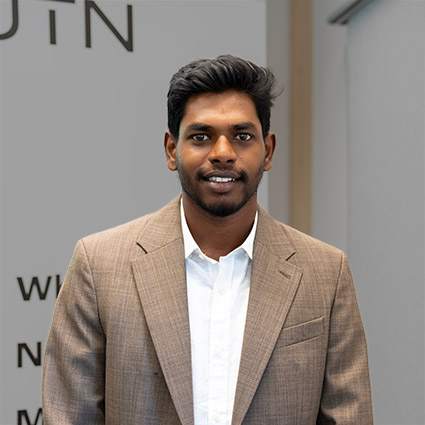 Portrait Suman Navaratnarajah